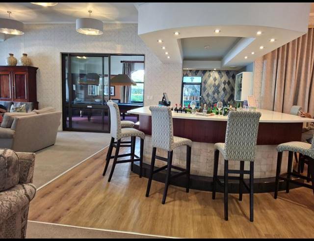 3 BEDROOM APARTMENT FOR SALE IN CENTURY CITY